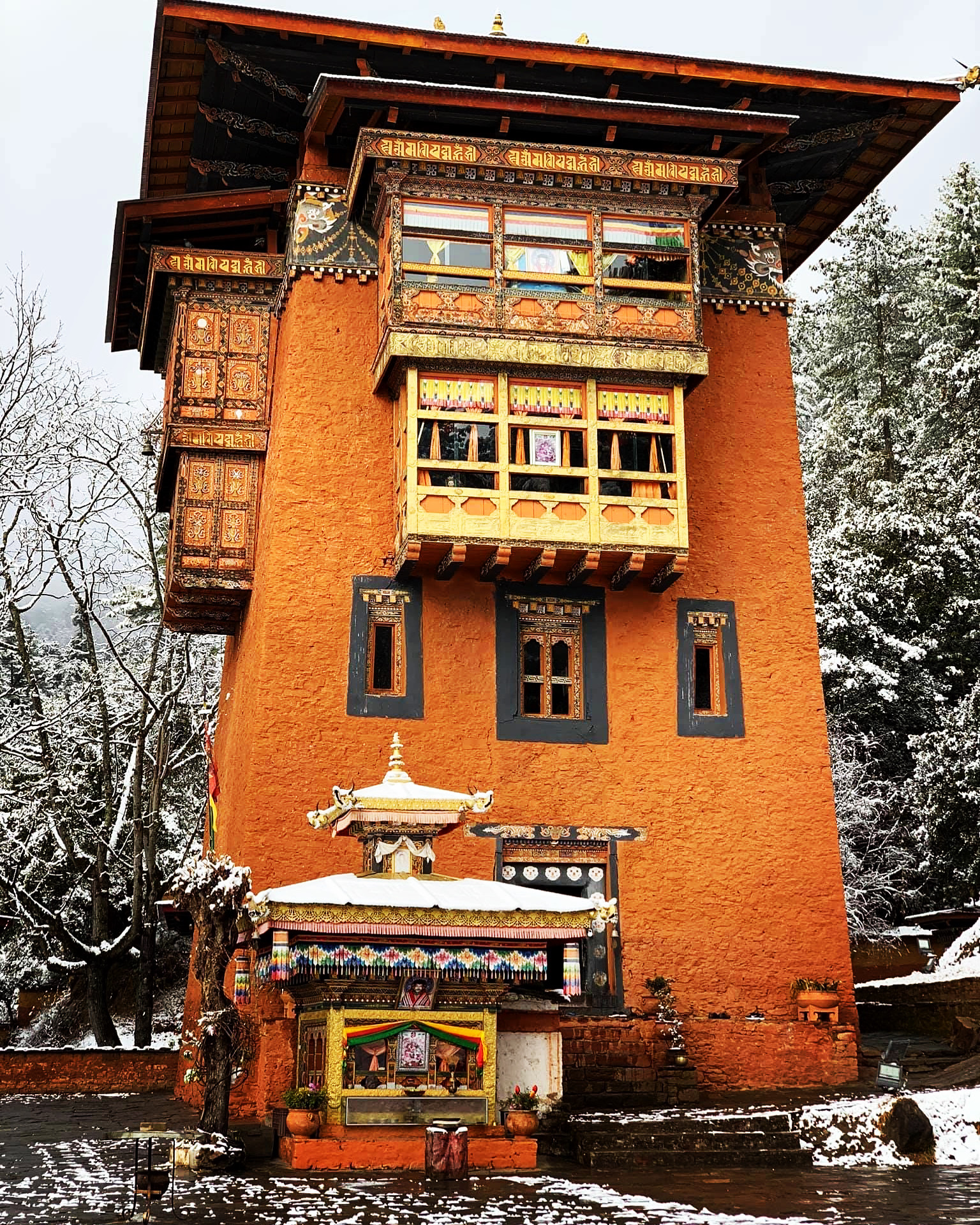 Dechenphu lhakhang